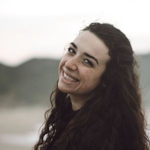 Meet your Posher, Carrie